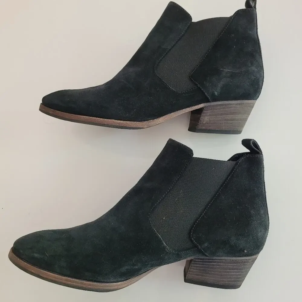 Aquatalia Black Suede Fiona Chelsea Boots Chunky Heel 8.5